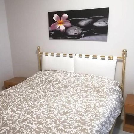 Casa Vacanze La CartolinA Trieste Esterno foto